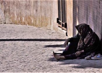 Rapporto Istat: nel 2020 in Italia 335mila famiglie povere in più