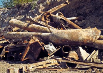 Traffico illecito di rifiuti metallici tra Piemonte e Campania, sgominata associazione di matrice internazionale (Video)