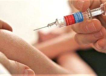 Il vaccino della Johnson & Johnson è sicuro: c’è il via libera da parte dell’Ema