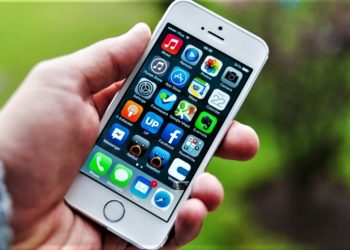 San Sebastiano al Vesuvio, due rapinatori seriali di cellulari arrestati dai carabinieri