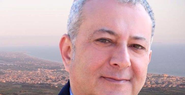 il sindaco di Mondragone Virgilio Pacifico