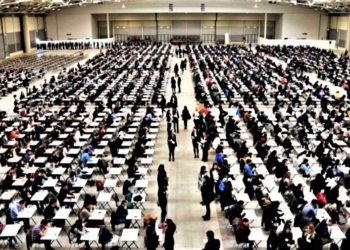 Concorso Regione Campania: borsisti in piazza contro l’introduzione della terza prova