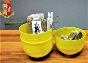 Droga nella “sorpresa” dell’uovo di Pasqua: pusher arrestato a Battipaglia