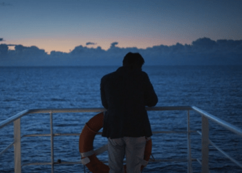 Màkari, più “romance” che giallo: la Sicilia dove accade tutto