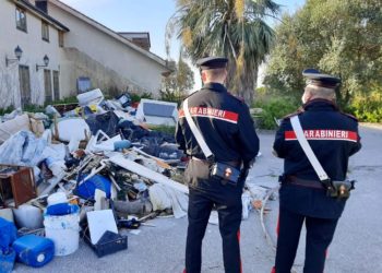 Piano di Sorrento, scoperta e sequestrata una discarica a cielo aperto di 200 metri quadrati
