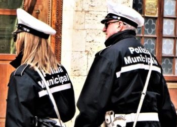 Lusciano, tre casi di Covid-19 al comando di polizia locale: colpiti due sottoufficiali e un impiegato