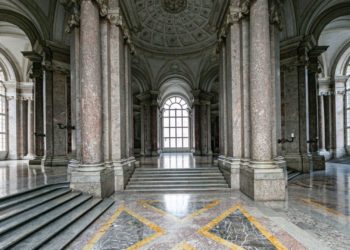 Dal primo maggio riaprono al pubblico gli appartamenti reali della Reggia di Caserta