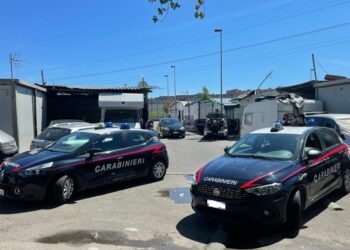 Napoli, controlli e sequestri nel campo rom della “Circonvallazione esterna”
