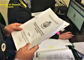 Piano di Sorrento, commercialista evade le tasse per circa 225mila euro: scattano i sequestri (Video)