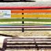 Orta di Atella, una panchina arcobaleno in piazza per denunciare l’omotransfobia