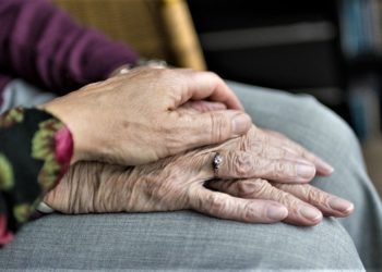 Truffa ai danni degli anziani: sequestri a un imprenditore napoletano per 1,5 milioni di euro