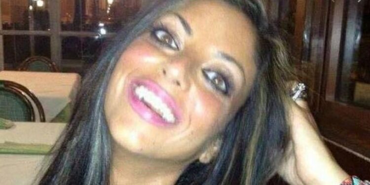 Tiziana Cantone: la sua salma sarà riesumata