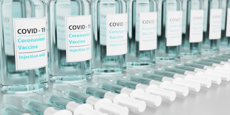 Vaccinazioni giovani stasera a Pozzuoli e Lunedi con Open D