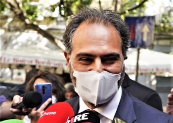 Catello Maresca a Scampia: “Bisogna aiutare chi dice di no alla camorra”