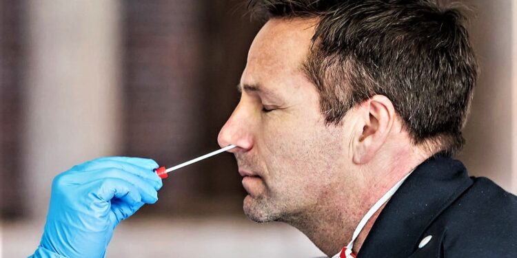 diminuisce il tasso di contagio al covid nel casertano.