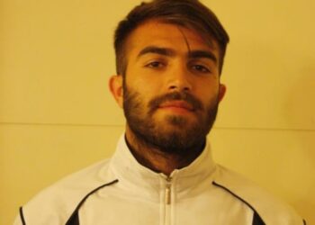 Tragedia a Poggiomarino, calciatore muore durante una partita in memoria del fratello