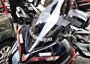 Napoli, controlli a tappeto nel Rione Sanità: centinaia di fermi e sequestri (Video)