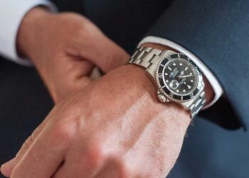 In trasferta da Napoli a Firenze e Torino per rapinare Rolex: sette ordinanze di arresto