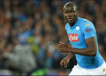 Koulibaly manda in Senegal una nave piena di medicine e due ambulanze