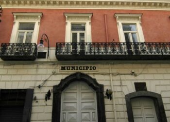 Induzione indebita, arrestato l’ex vicesindaco di Torre Annunziata