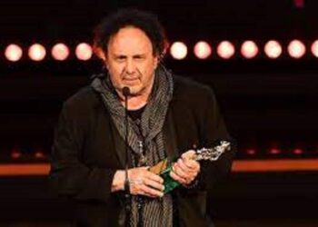 Musica, premio alla carriera per Enzo Avitabile
