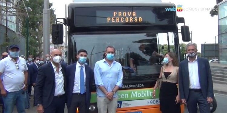 inaugurata la linea R4 a Napoli