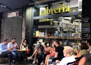 Napoli, presentazione ufficiale del “Prontuario del candidato sindaco”