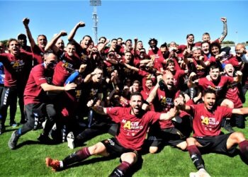 La Salernitana può festeggiare: la squadra è stata ammessa in Serie A