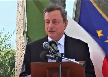 Mario Draghi in visita al carcere di Santa Maria Capua Vetere (Video)