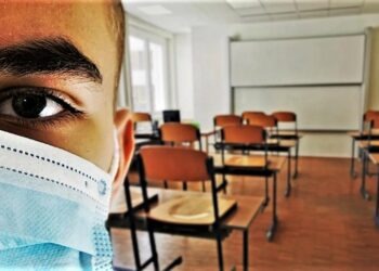 Obbligo vaccinale per insegnanti e personale Ata: mercoledì la decisione