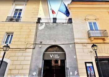 Corruzione all’Università “Luigi Vanvitelli”: professore rinviato a giudizio