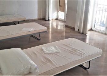 Crolli a Orta di Atella, gli sfollati di via P. Migliaccio: “Ci hanno lasciati soli”