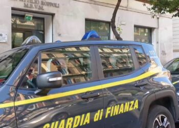 Reddito di cittadinanza, perquisizioni e circa 270.000 euro sequestrati nei confronti di nuclei familiari riconducibili al clan Contini