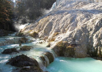 Acqua termale: i benefici e un consiglio per una maschera fai da te