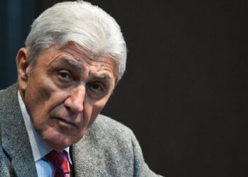 Il ritorno di Antonio Bassolino: “Io il sindaco lo so fare!”