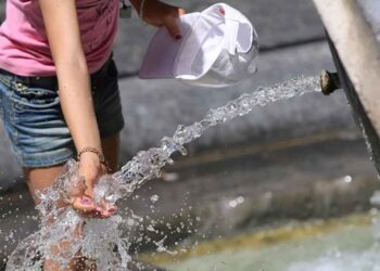 Bollino rosso, l’impennata di temperature preoccupa il Ministero della Salute.