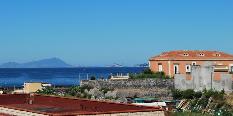 La casa resta al primo posto delle priorità di quasi tutti i cittadini italianiLa casa resta al primo posto delle priorità di quasi tutti i cittadini italianiLa casa resta al primo posto delle priorità di quasi tutti i cittadini italiani