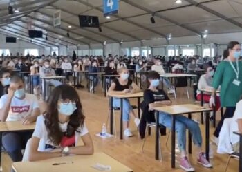 Medicina alla Federico II, 5.600 iscritti ai test ingresso 2021: ma senza Green Pass non si può partecipare