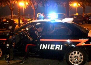 San Giovanni a Teduccio – Barra, 15enne a folle velocità forza un posto di blocco della polizia, poi si schianta