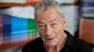 Napoli, lutto nel mondo della cultura: è morto l’editore Tullio Pironti pubblicò ‘Il camorrista’