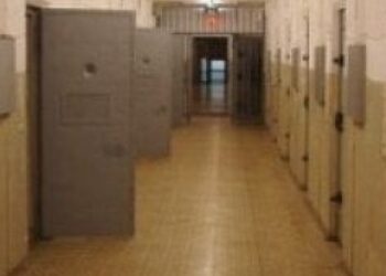 Frosinone, incredibile quanto accaduto nel penitenziario: detenuto napoletano spara all’interno delle celle