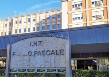 Napoli, Istituto dei tumori Pascale, arriva il libro sospeso. “Così aiutiamo i pazienti durante il ricovero”