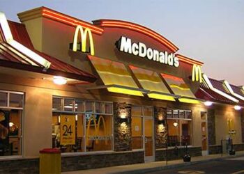 Assunzioni McDonald’s, 120 persone per le nuove aperture a Casavatore e Sant’Anastasia