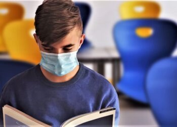 Mercoledì riparte la scuola in Campania: vaccinato il 97% del personale