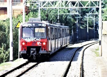 Violenza in Circumvesuviana: capotreno preso a pugni in faccia