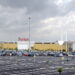 Giugliano, tragedia nel parcheggio dell’ex Auchan: 60enne muore stroncato da un malore