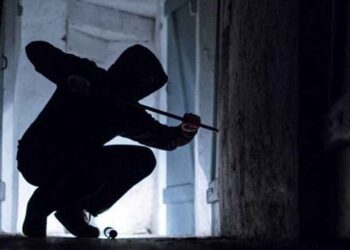 Lusciano, allarme furti negli appartamenti: indagano i carabinieri