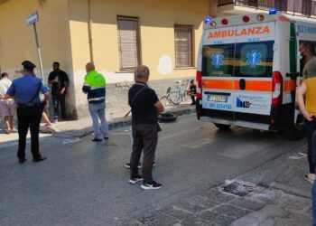 Incidente a Lusciano: investito un uomo in sella alla sua bici elettrica
