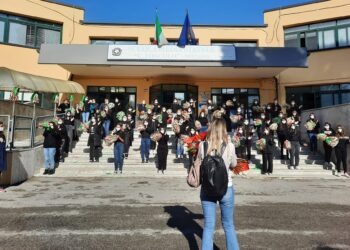 Lusciano, inaugurato il nuovo plesso dell’Istituto Comprensivo: presenti il sindaco Esposito e l’assessore Regionale Fortini