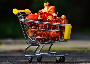 Bonus Natale 2021 fino a 1.400 euro: come richiederlo e requisiti